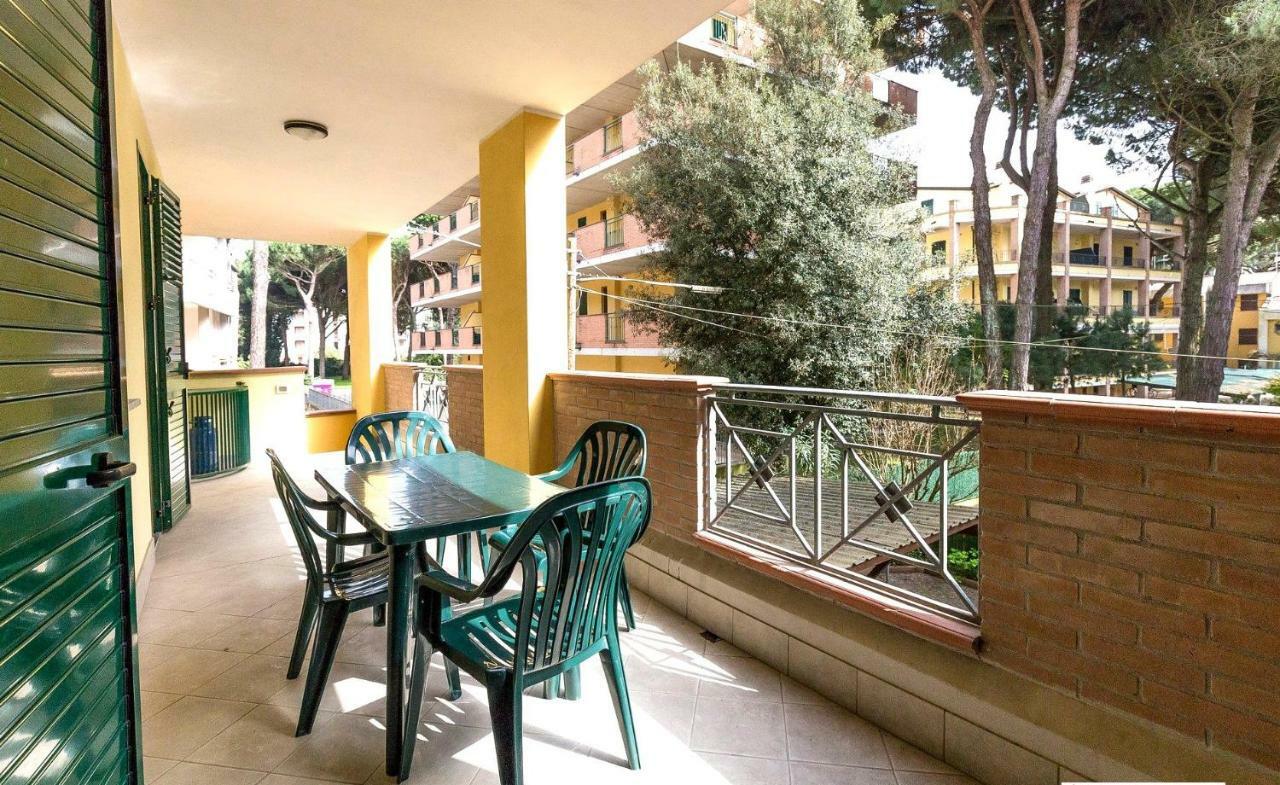 Le Terrazze Apartments Lido di Spina Eksteriør bilde