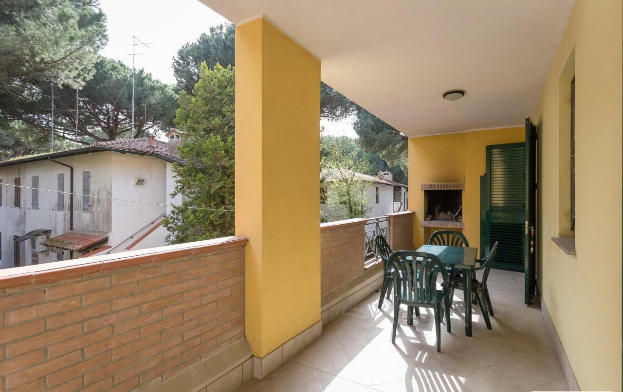 Le Terrazze Apartments Lido di Spina Eksteriør bilde