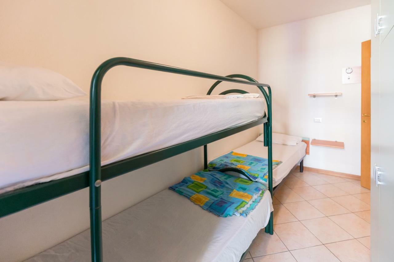 Le Terrazze Apartments Lido di Spina Eksteriør bilde