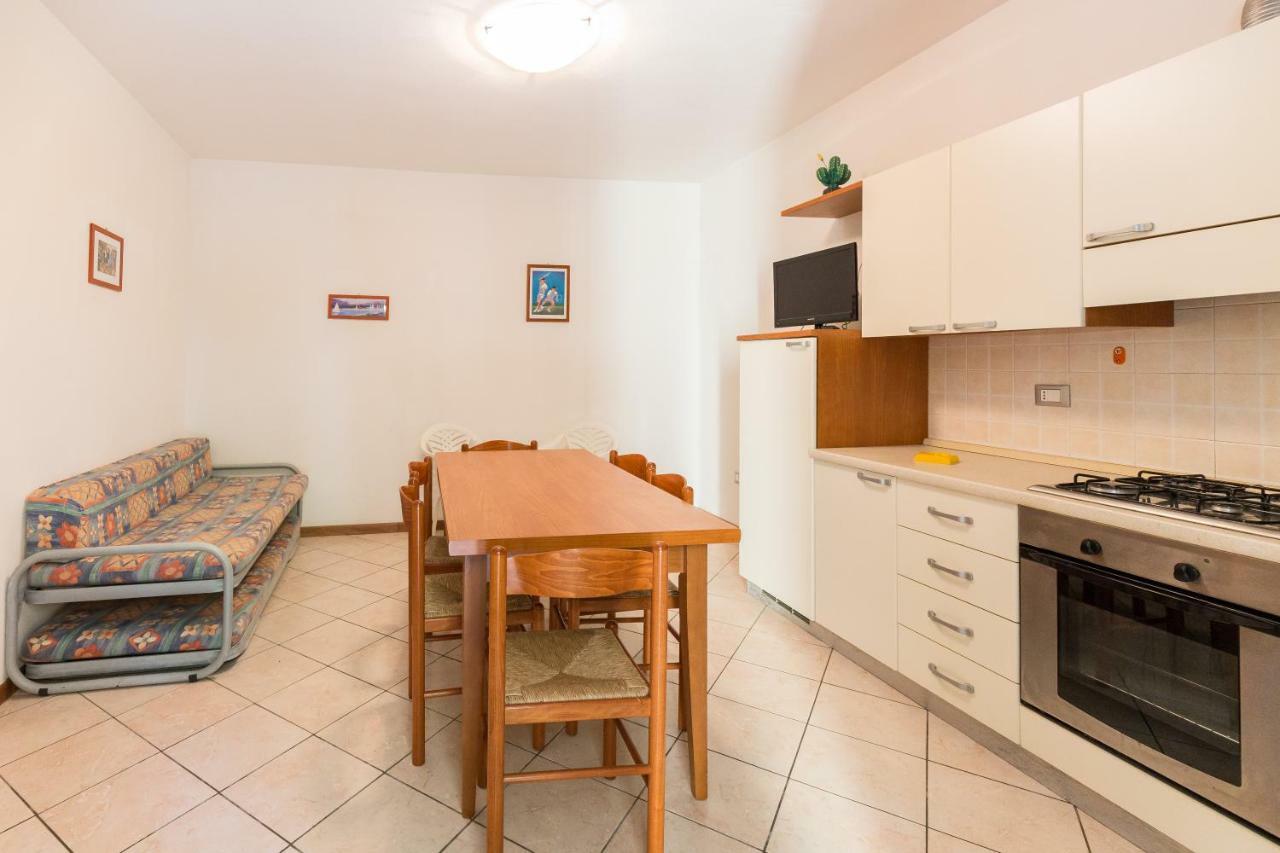Le Terrazze Apartments Lido di Spina Eksteriør bilde