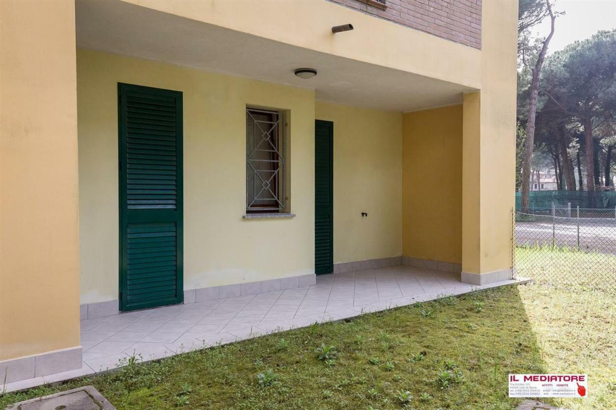Le Terrazze Apartments Lido di Spina Eksteriør bilde